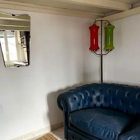 Naviglio 135 شقة